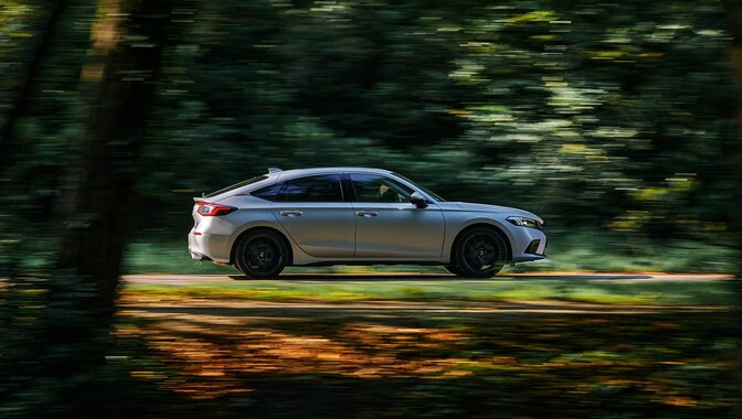 Civic e:HEV feiert Honda sein 25-jähriges Hybridjubiläum